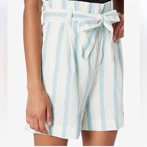 Faherty High-Waist Paperbag Shorts in White and Light Blue Stripe